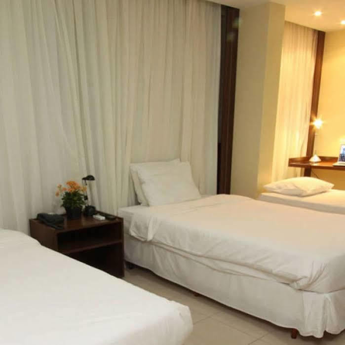 Esplanada Brasilia Hotel E Eventos Exterior foto